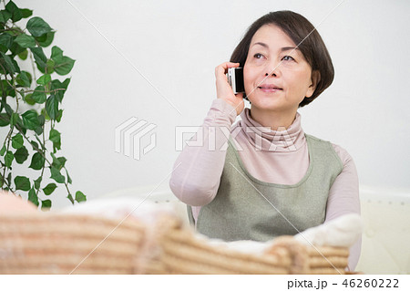 中高年女性 中高年女性 46260222