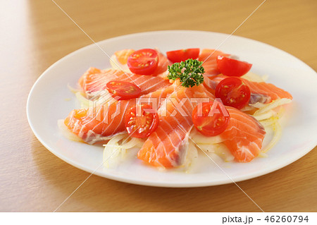 サーモンのカルパッチョ 46260794