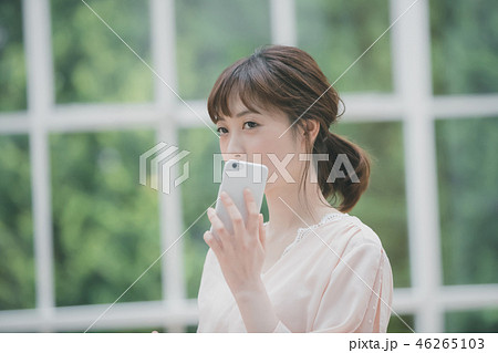 young woman 46265103