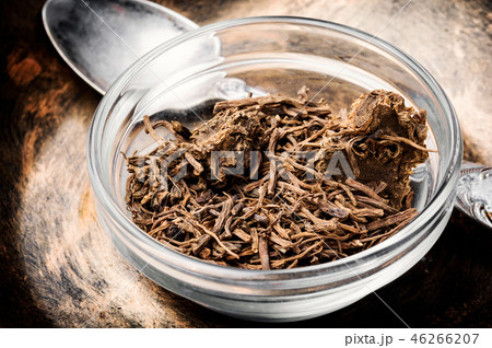 Dry root valerian 46266207