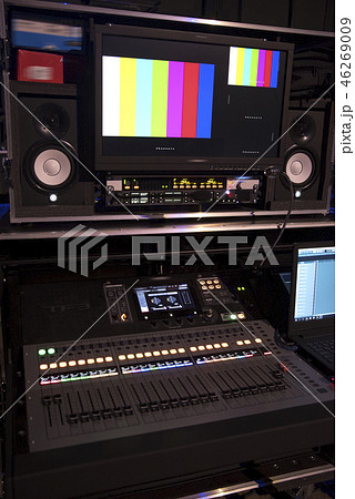 TV studio 46269009