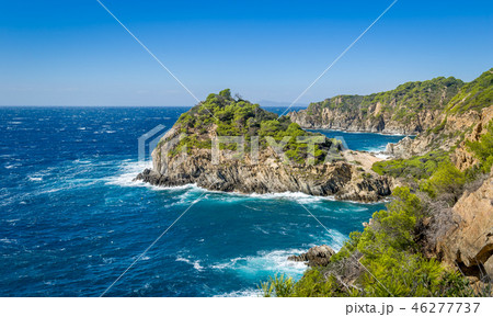 Porquerolles island rocks and sea view 46277737