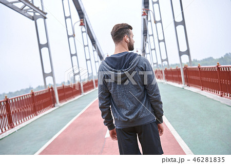 Urban man prepare to jogging in the city on morning. Staying fit concept urban. Urban man prepare to jogging in the city on morning. Staying fit concept urban. 46281835
