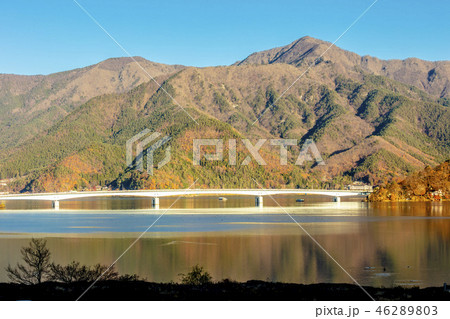 Autumn Fuji Kawaguchiko mountain foliage Autumn Fuji Kawaguchiko mountain foliage 46289803