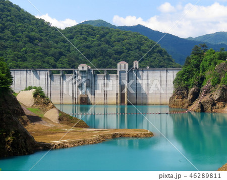 コバルトブルーの奥四万湖 コバルトブルーの奥四万湖 46289811