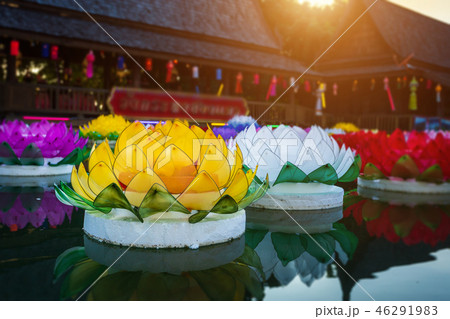 Beautiful kratong Made of foam is floating Beautiful kratong Made of foam is floating 46291983