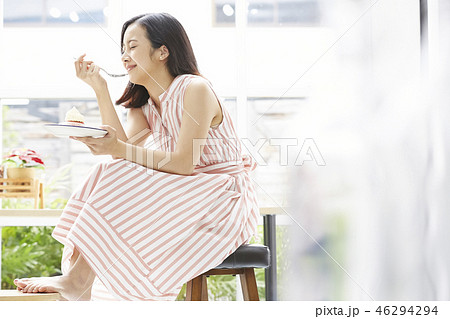 女性 リラックス 女性 リラックス 46294294