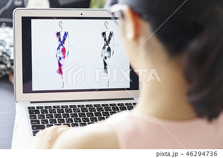 ビジネス　女性 46294736