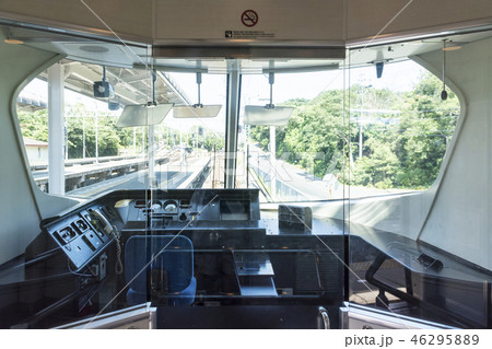 運転席 46295889