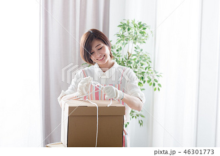 引越し/大掃除・主婦 46301773