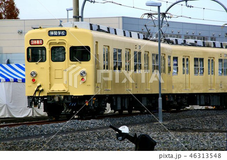 私鉄界の103系…セージクリーム色の東武8000系 私鉄界の103系…セージクリーム色の東武8000系 46313548