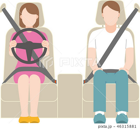 運転する女性と助手席に座る男性 運転する女性と助手席に座る男性 46315881