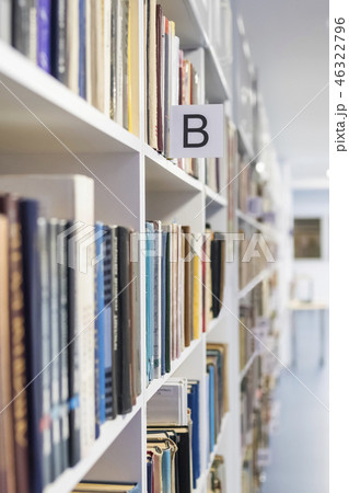 bookshelves stretching into the distance 46322796