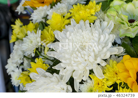 Close up flowers in the wedding 46324739