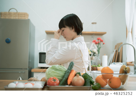 Housework Housework 46325252