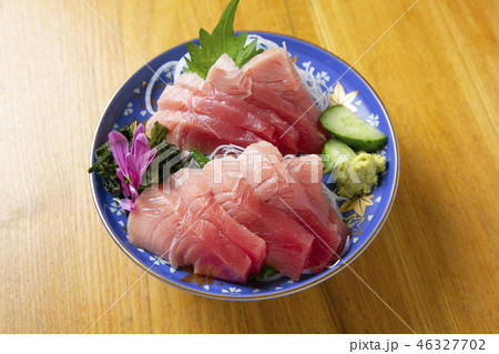 本鮪中とろ刺し身 46327702