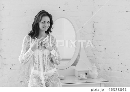 tender image of a young girl in the morning 46328041