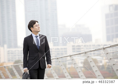 男 男性 男の子 46332387