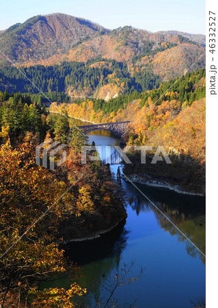 11月 会津06只見川第一鉄橋・第一只見川橋梁・紅葉 11月 会津06只見川第一鉄橋・第一只見川橋梁・紅葉 46332527