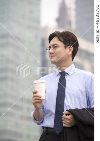 男 男性 男の子 46332761