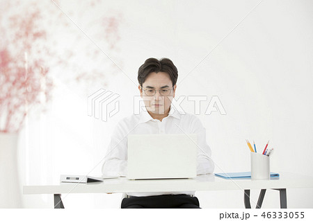 男 男性 男の子 46333055
