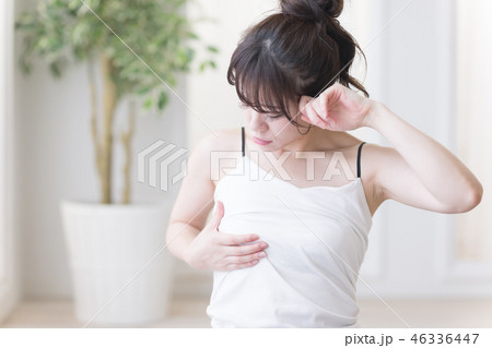 セルフチェック・女性 セルフチェック・女性 46336447