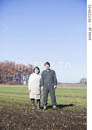 農家の夫婦 農家の夫婦 46339642