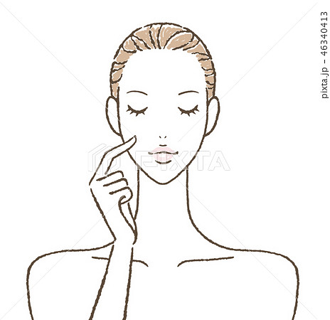 目を閉じる女性　スキンケア 46340413