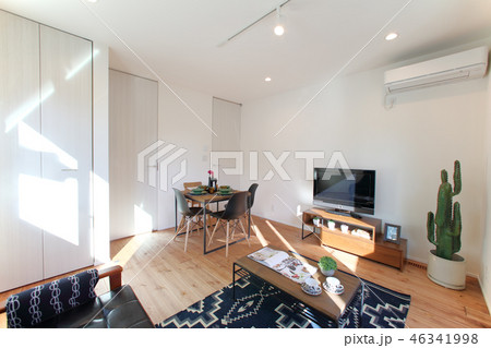 リビング 46341998