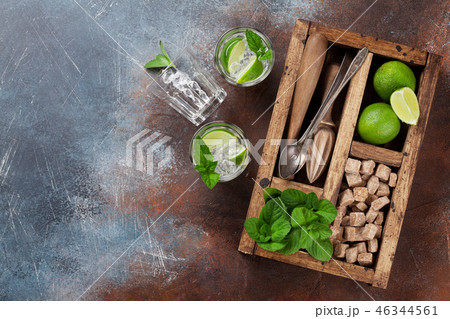 Mojito cocktail ingredients box Mojito cocktail ingredients box 46344561