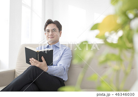 男 男性 男の子 46346030