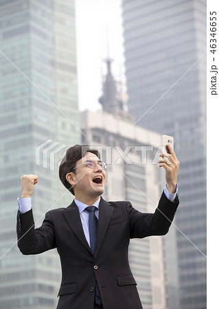 男 男性 男の子 46346655