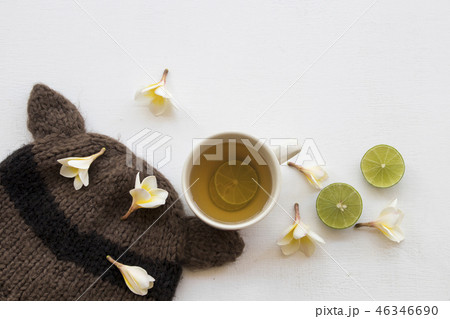 hot healthy drinks honey lemon and hat knitting hot healthy drinks honey lemon and hat knitting 46346690