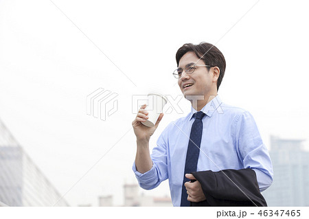 男 男性 男の子 46347465