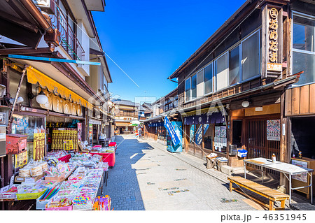 埼玉　川越　菓子屋横丁の街並み 46351945