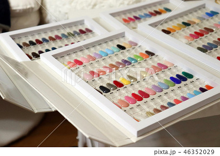 ネイルカラー 46352029