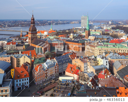 聖ペテロ教会から望むラトビア・リガ歴史地区 / Riga, Latvia 聖ペテロ教会から望むラトビア・リガ歴史地区 / Riga, Latvia 46356013