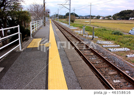 内房線千歳駅のプラットホーム(2) 内房線千歳駅のプラットホーム(2) 46358616