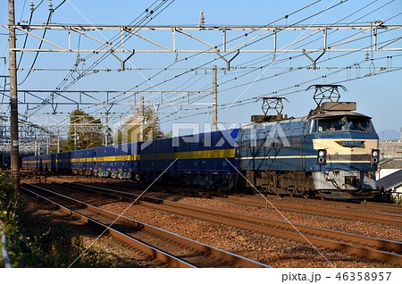 東海道本線を走るEF6627コンテナ貨物列車 46358957