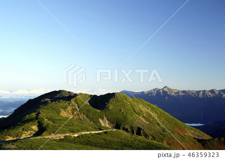 秋の乗鞍 大黒岳からの眺望(撮影地:乗鞍、大黒岳) 秋の乗鞍 大黒岳からの眺望(撮影地:乗鞍、大黒岳) 46359323