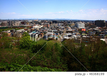 札幌西区の高台から見る春の街並み 札幌西区の高台から見る春の街並み 46368199