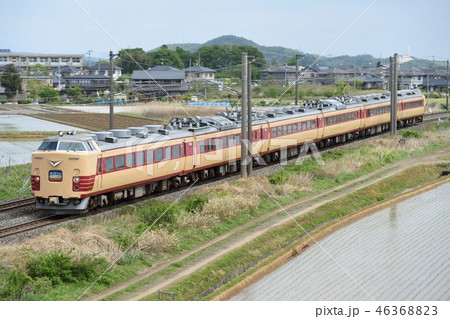 東北本線を走る485系 46368823