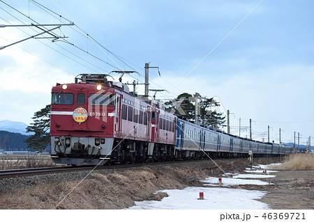 津軽線内を走るED79重連牽引の急行はまなす 46369721