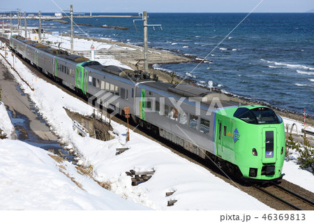 津軽線を走る789系特急スーパー白鳥 46369813