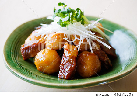 里芋と豚肉の甘辛煮 46371905