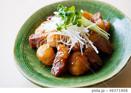 里芋と豚肉の甘辛煮 里芋と豚肉の甘辛煮 46371908