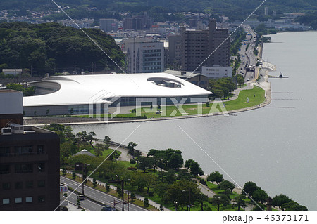 高層ビルから松江の街並の眺め 46373171