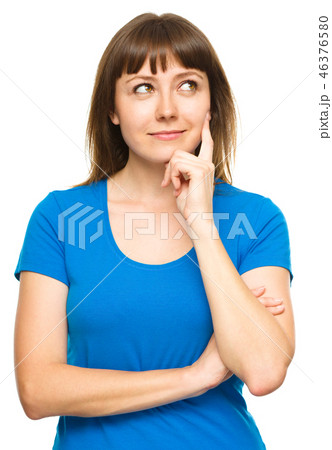 Portrait of a happy young woman 46376580