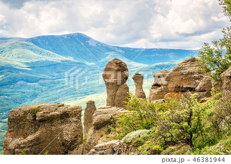 Valley of Ghosts on Demerdji mountain 46381944