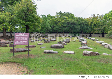 岡山城 旧天守閣の礎石  46382079